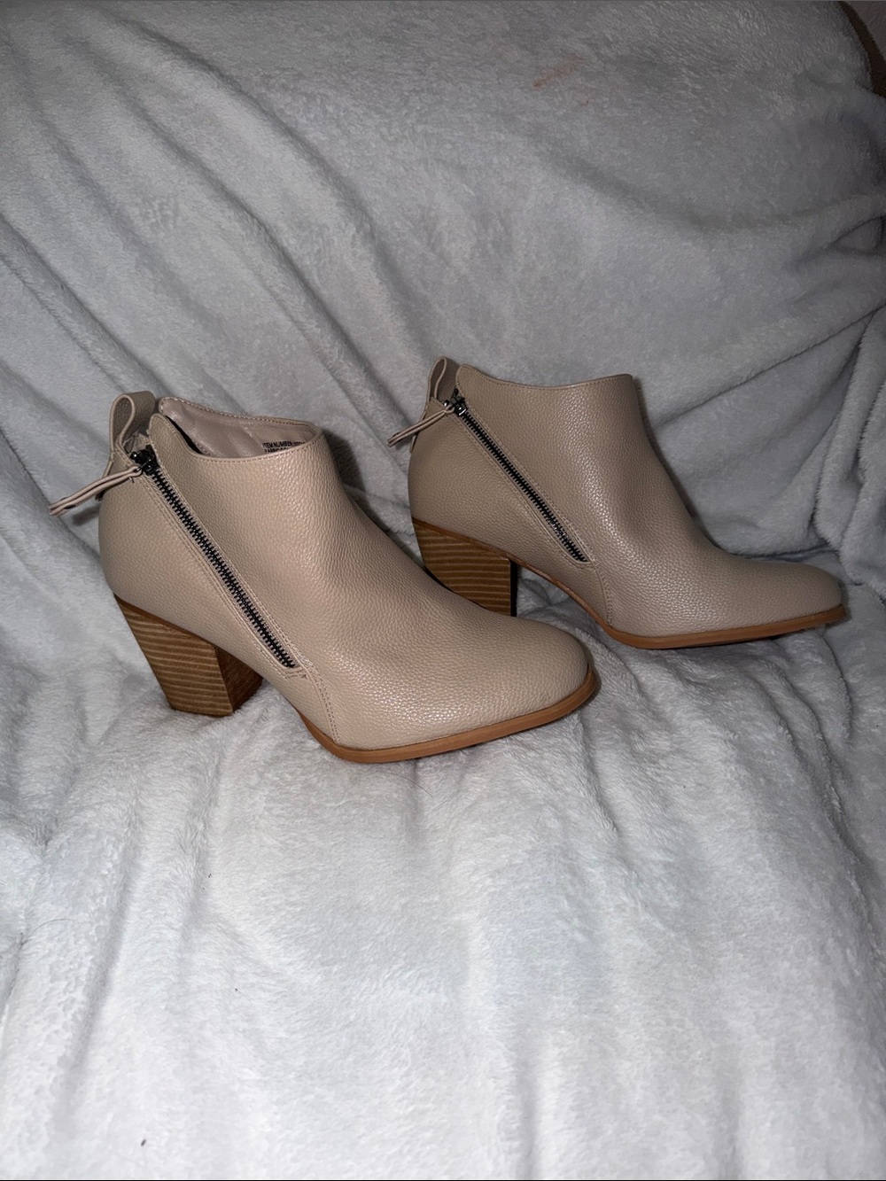 torrid Neutral Beige Textured Ankle Booties with Side Zip